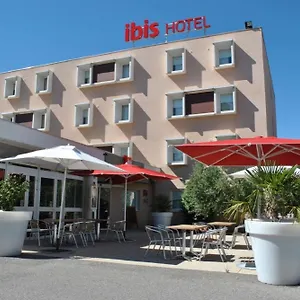 Hotel Ibis Loriol ***