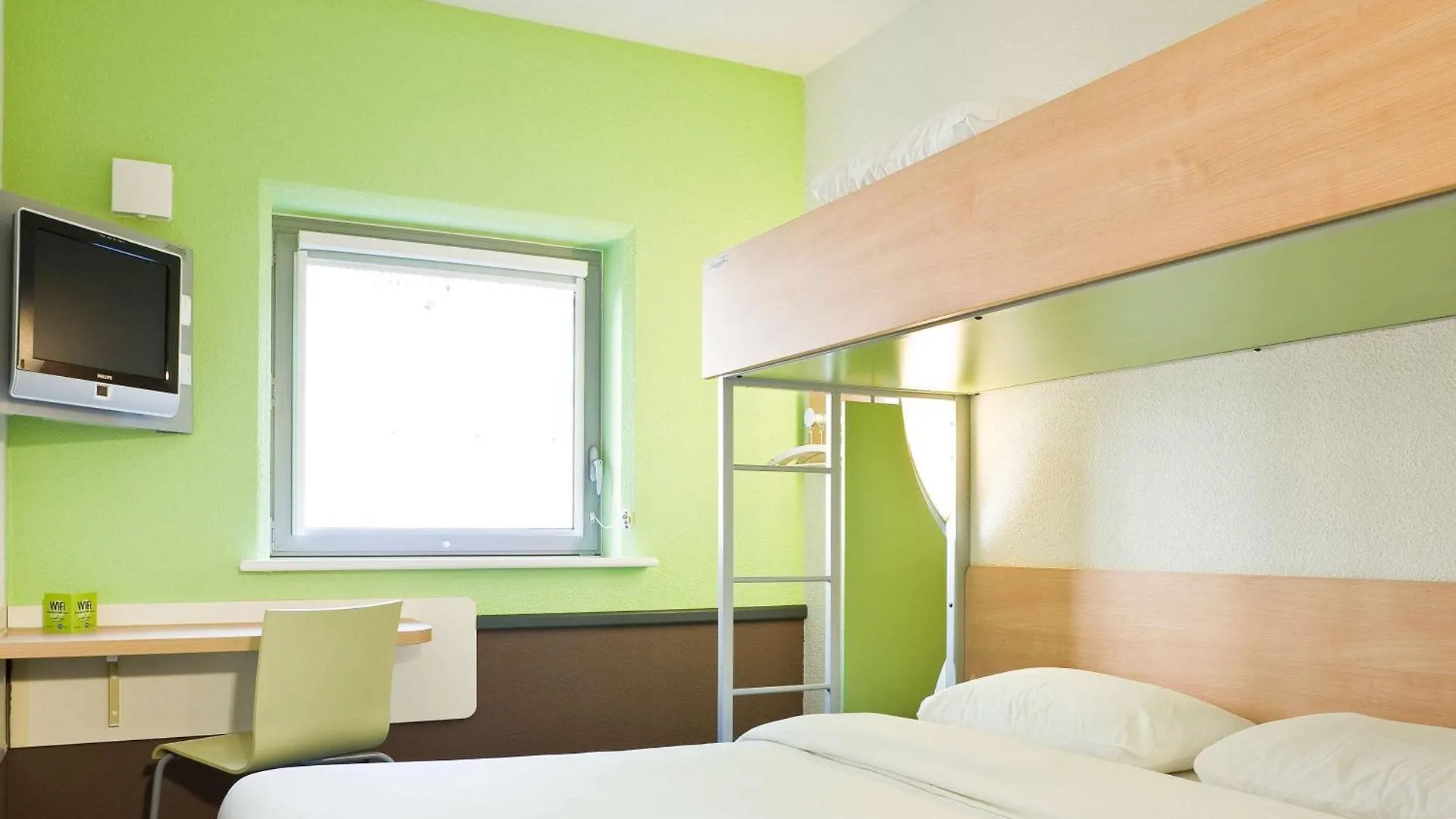 Ibis Budget Montauban Les Chaumes France